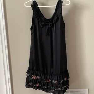 YUMI shift dress with floral ruffles at bottom | Size:S | In great condition